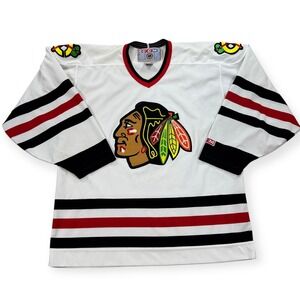 Vintage CCM Chicago Blackhawks Hockey Jersey Men's Large White Made In Canada